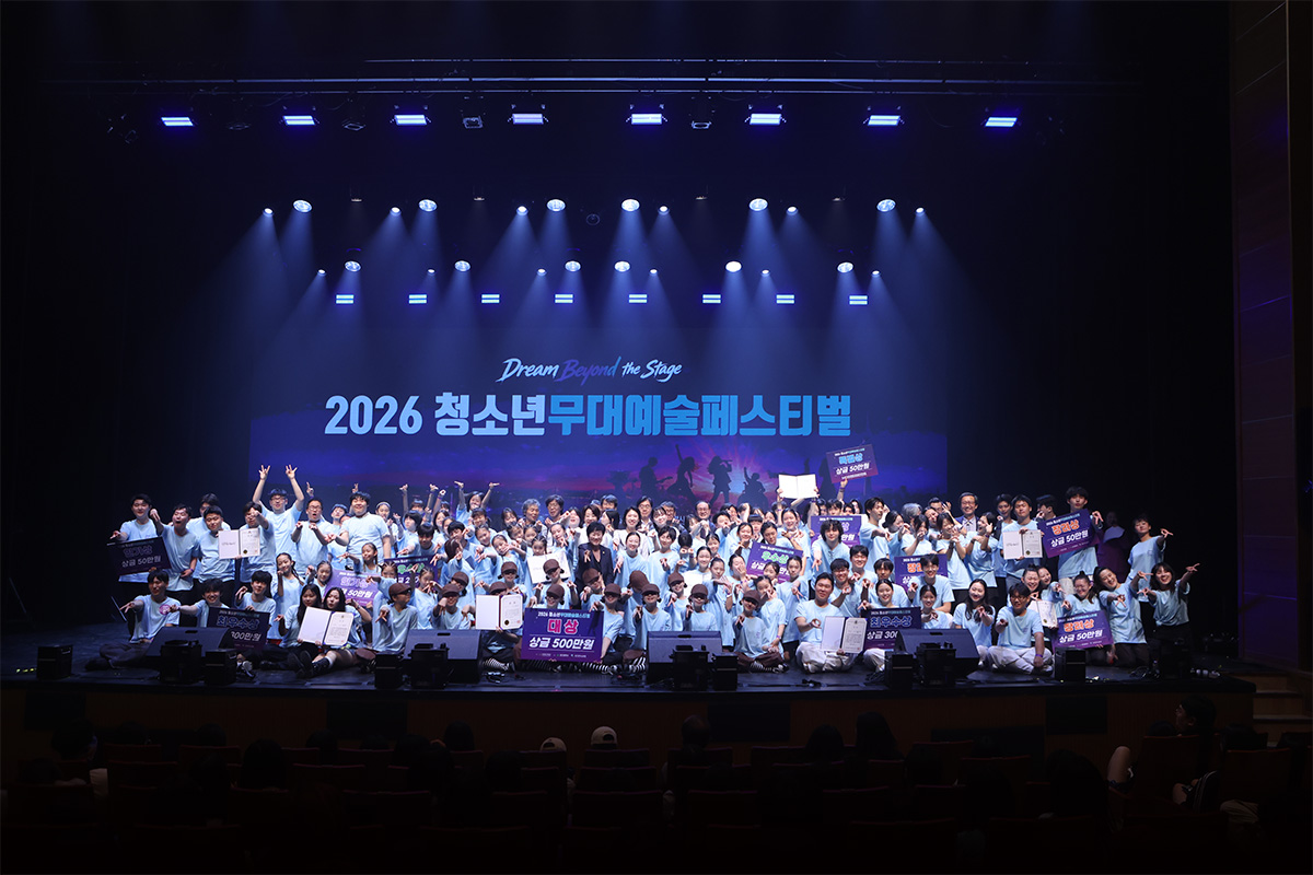 1200_078A3686_crop.jpg